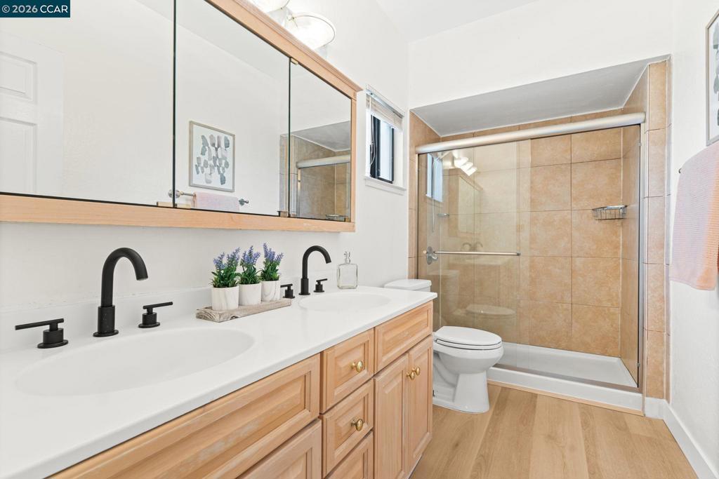 2542 Mockingbird Hill Rd Property Photo 11