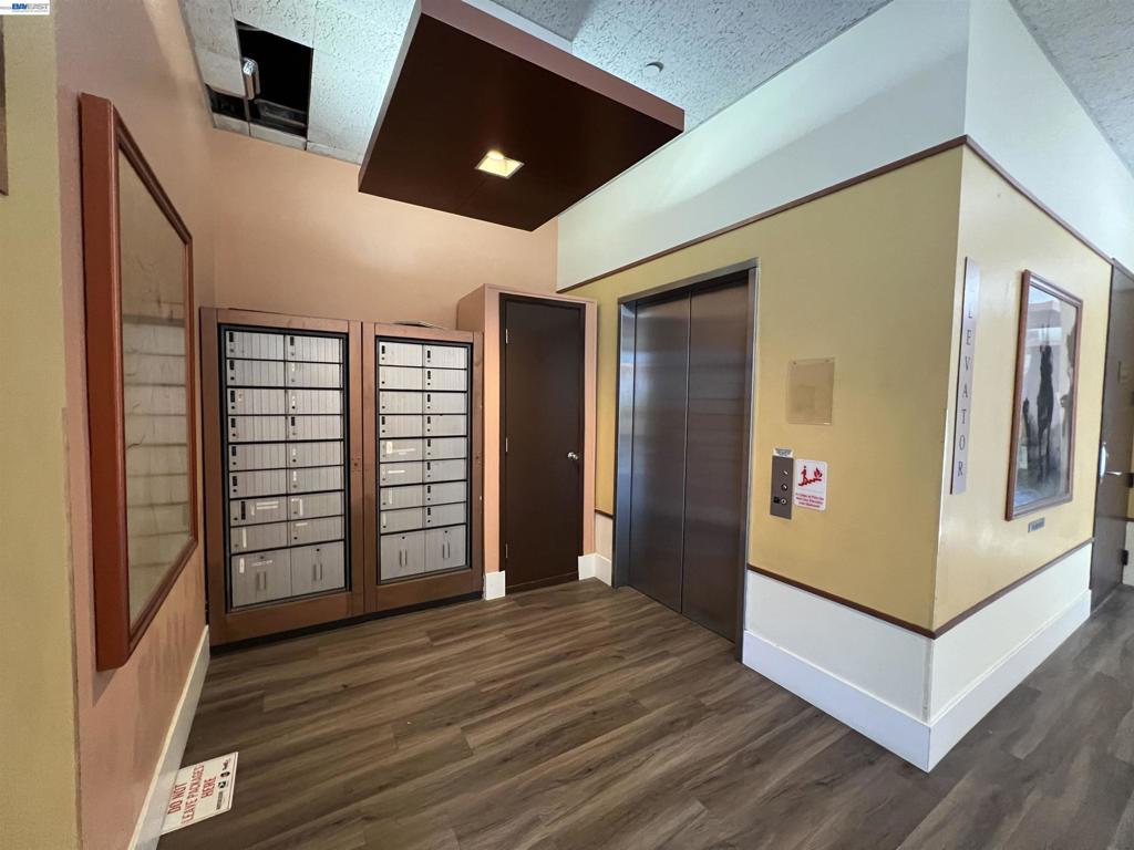 1475 Huntington Ave Ste. 301 Property Photo 4
