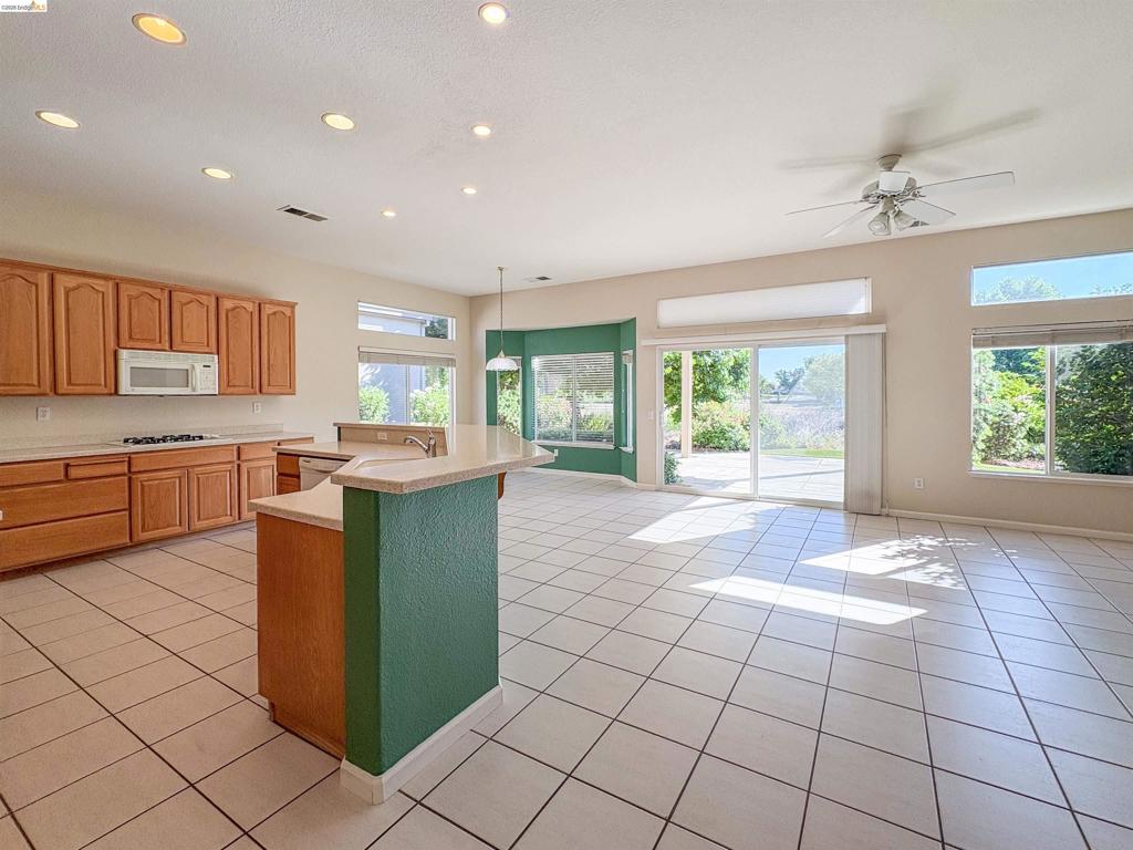 1941 Jubilee Drive Property Photo 11