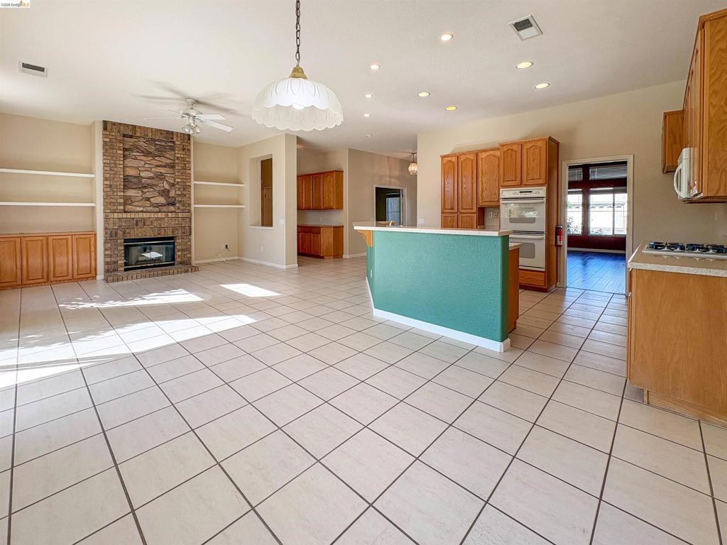 1941 Jubilee Drive Property Photo 12