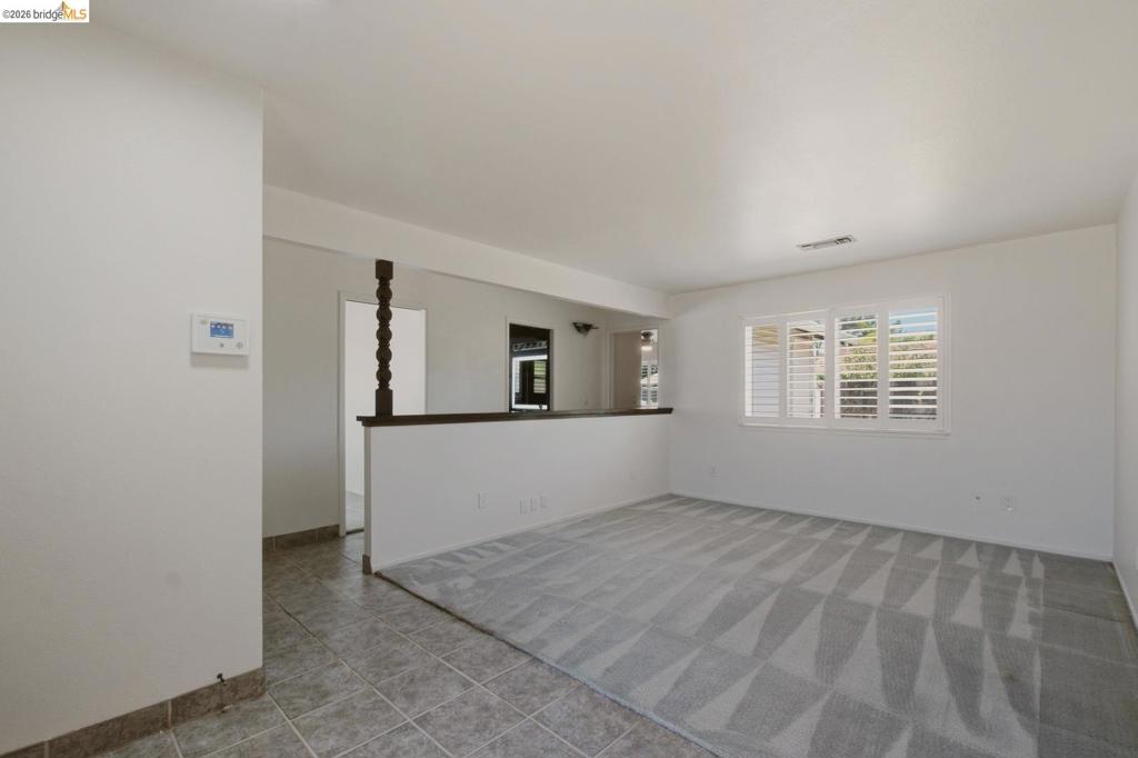 1421 Woodmont Way Property Photo 11