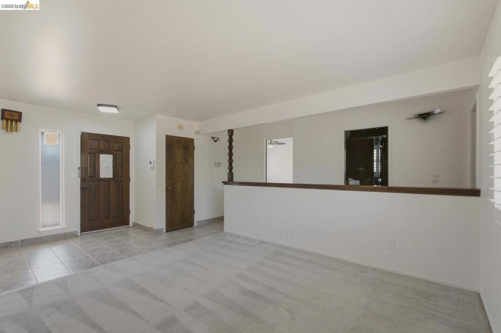 1421 Woodmont Way Property Photo 12