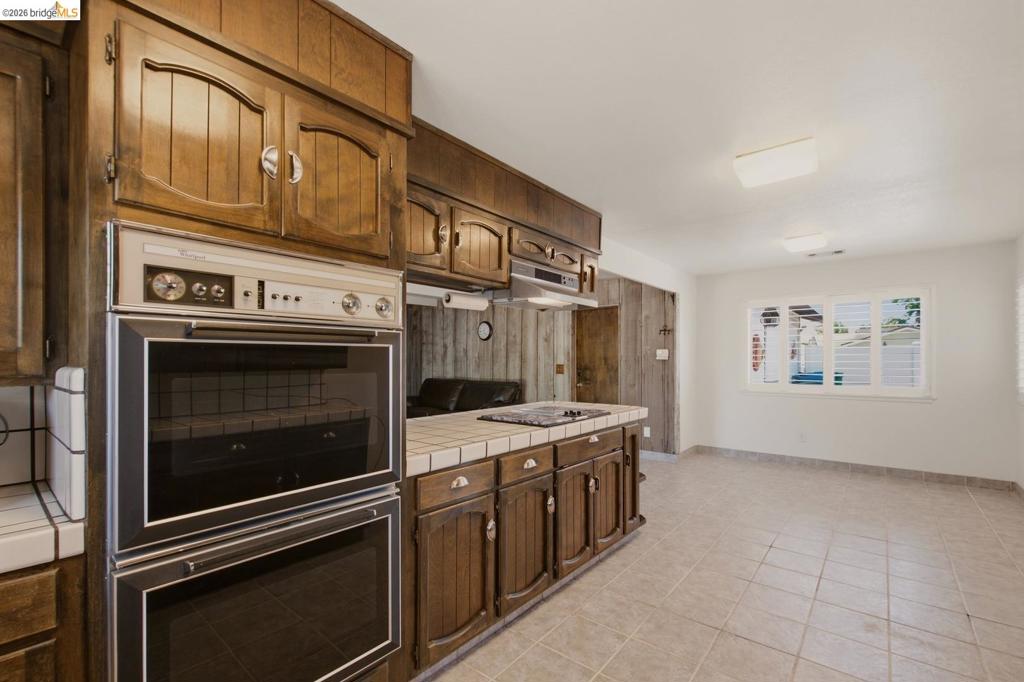1421 Woodmont Way Property Photo 21