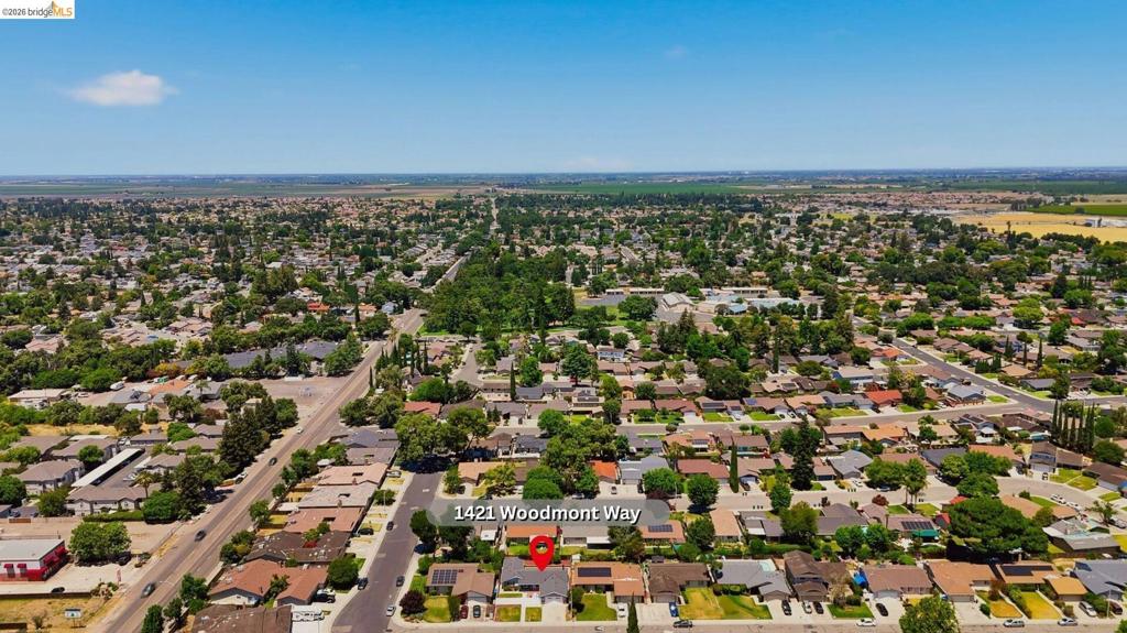 1421 Woodmont Way Property Photo 43