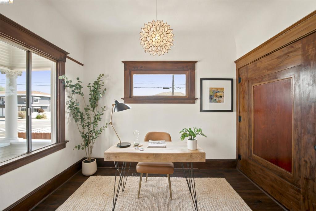 4205 West St Property Photo 17