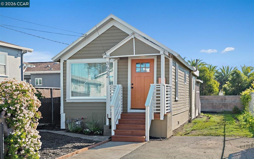 3622 Natalie Property Photo 1