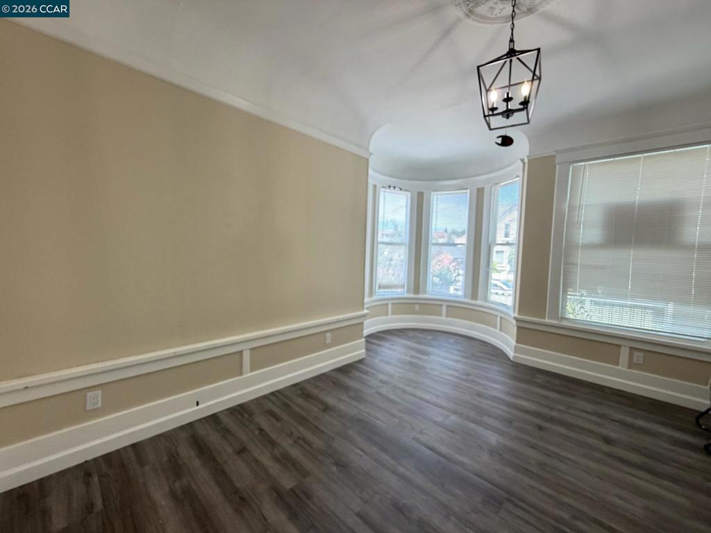 529 Carolina St Property Photo 2