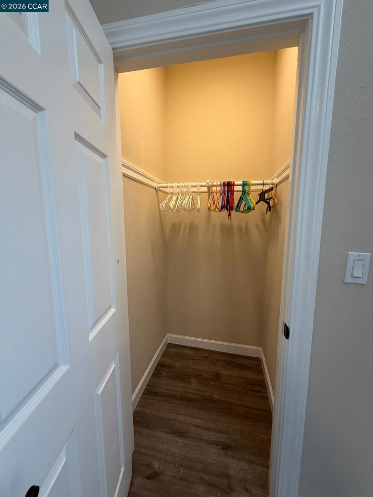 529 Carolina St Property Photo 6