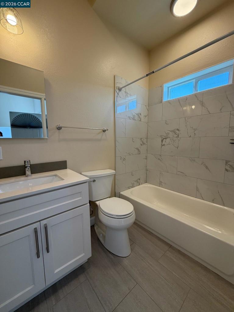 529 Carolina St Property Photo 7