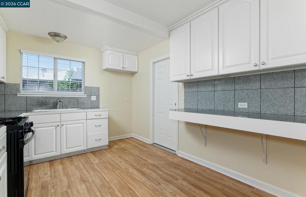 2824 Stamm Dr Property Photo 3
