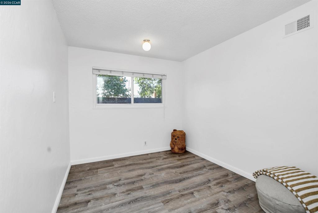 3555 Thunderbird Dr Property Photo 14