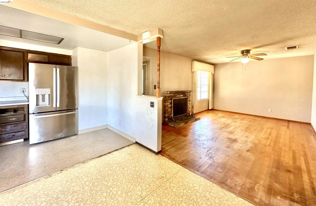 4269 Ribera St Property Photo 5