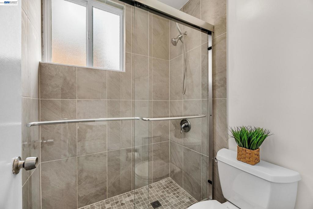 2 Panoramic Way 306 Property Photo 17