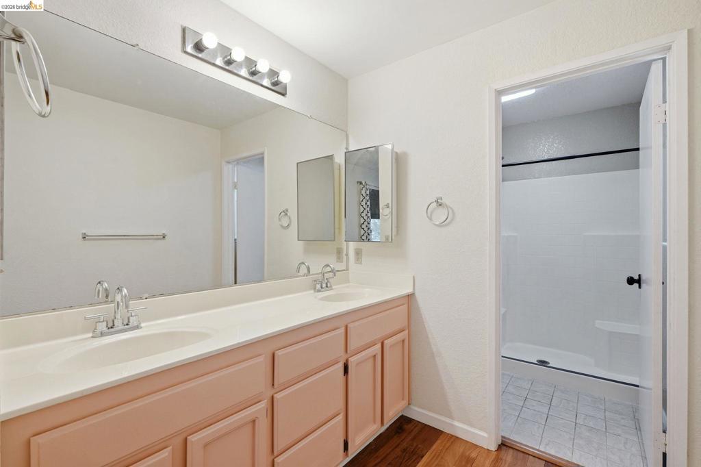 224 Sandy Cove Ln Property Photo 28