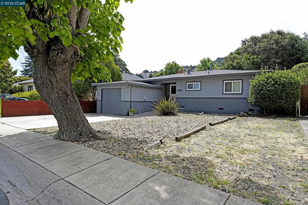 3730 Ramsey Ct Property Photo 3