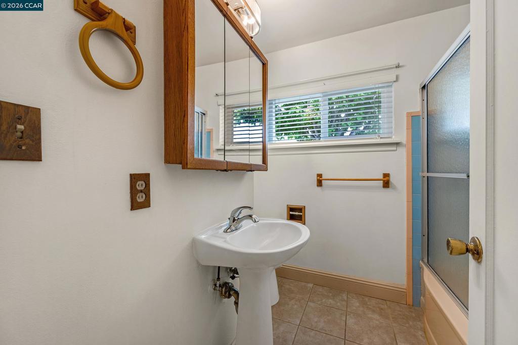 3730 Ramsey Ct Property Photo 7