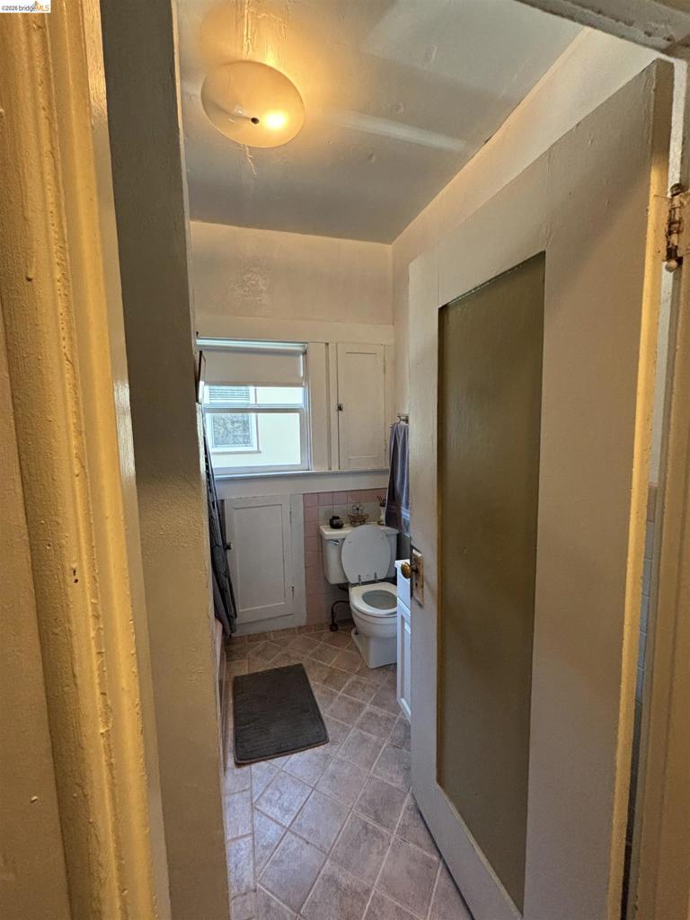915 39th St Property Photo 24