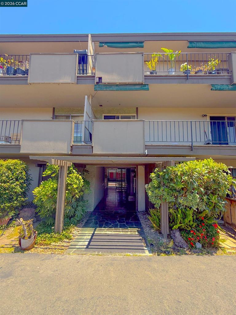 155 Canal St 12 Property Photo 1