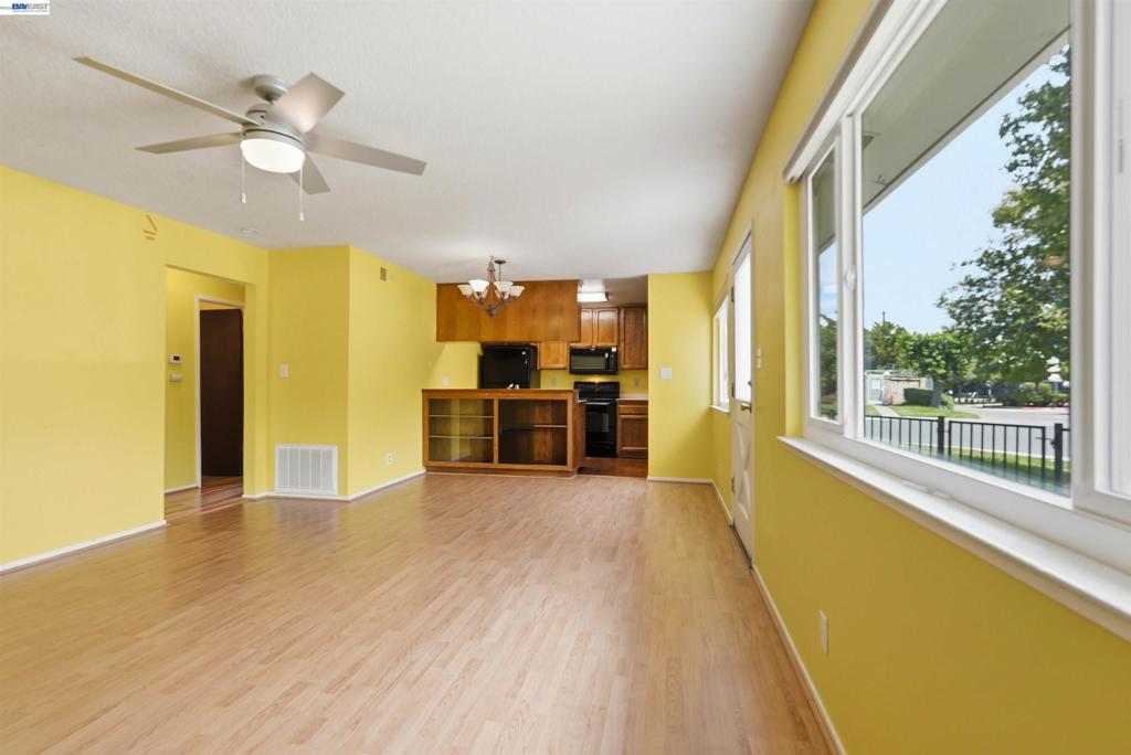 9079 Pinata Way 1 Property Photo 8