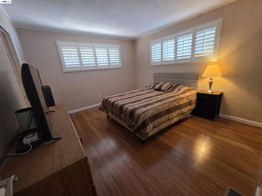 3231 Vineyard Ave Property Photo 17
