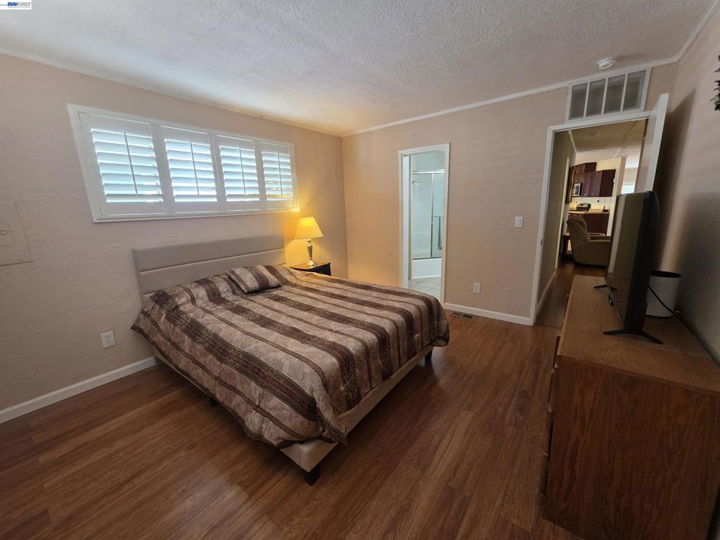3231 Vineyard Ave Property Photo 23
