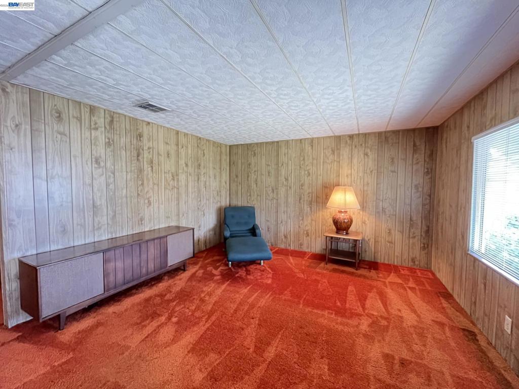 29000 Guildhall Rd Property Photo 3