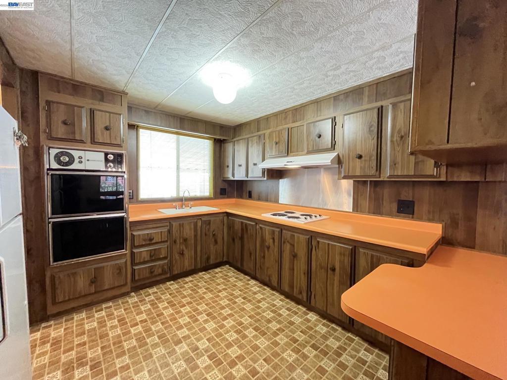 29000 Guildhall Rd Property Photo 12