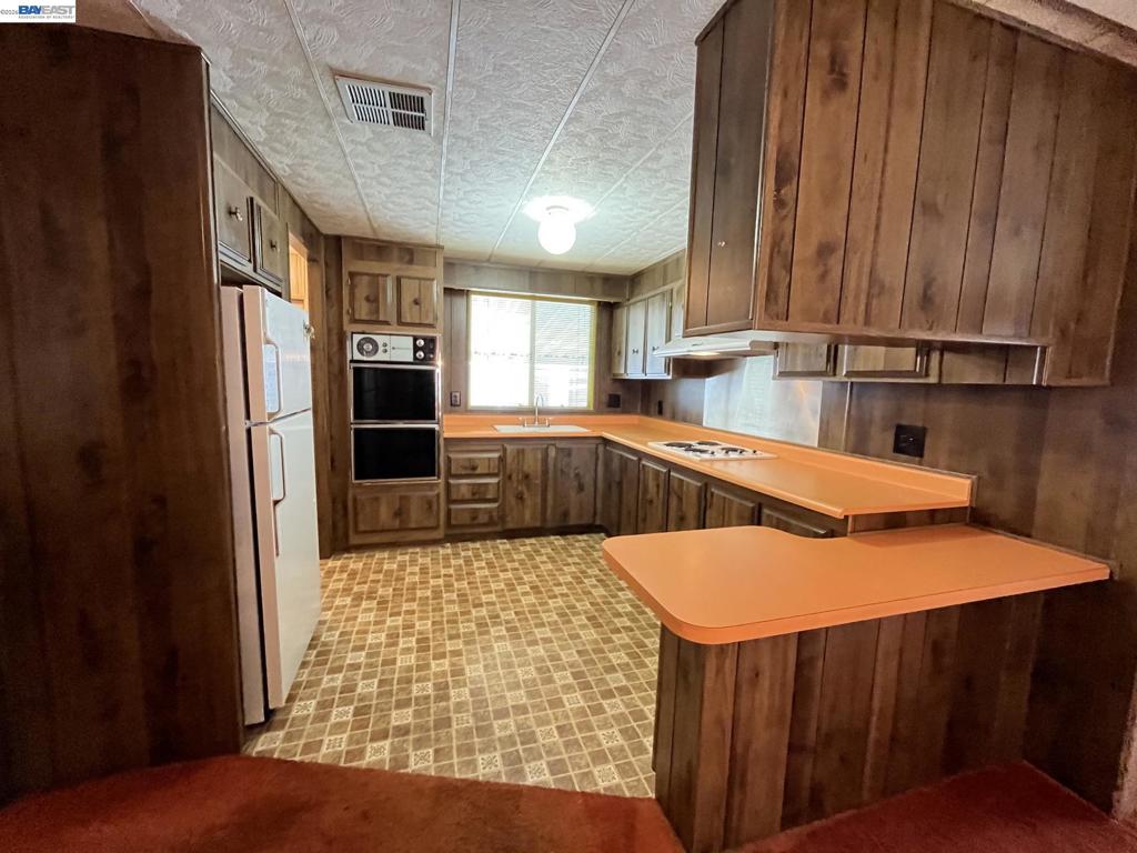 29000 Guildhall Rd Property Photo 13