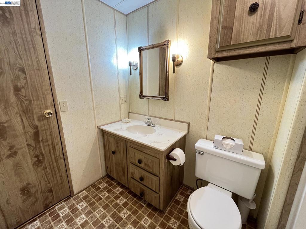 29000 Guildhall Rd Property Photo 15