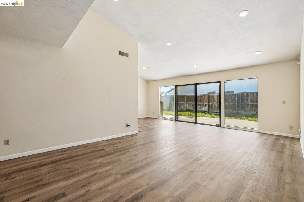 3768 Wood Duck Cir Property Photo 2