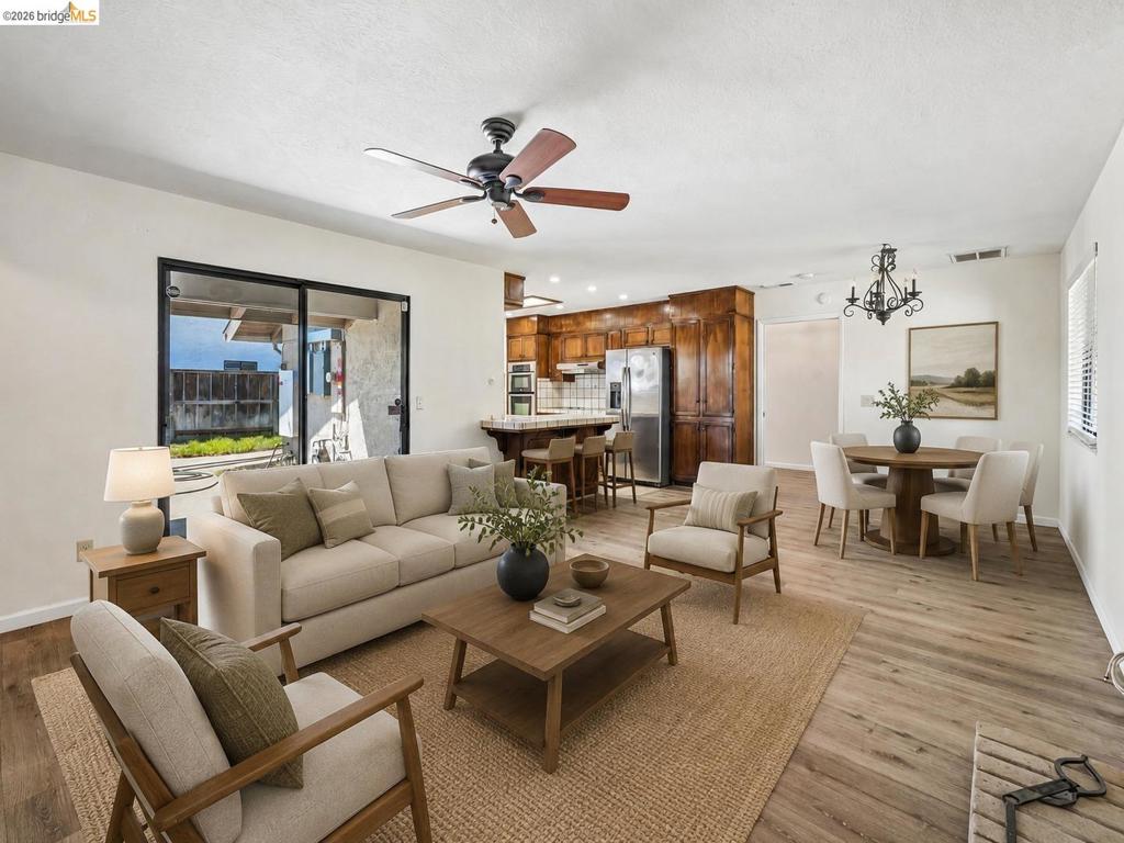 3768 Wood Duck Cir Property Photo 7