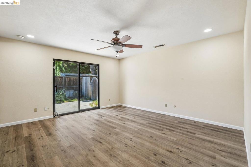3768 Wood Duck Cir Property Photo 19