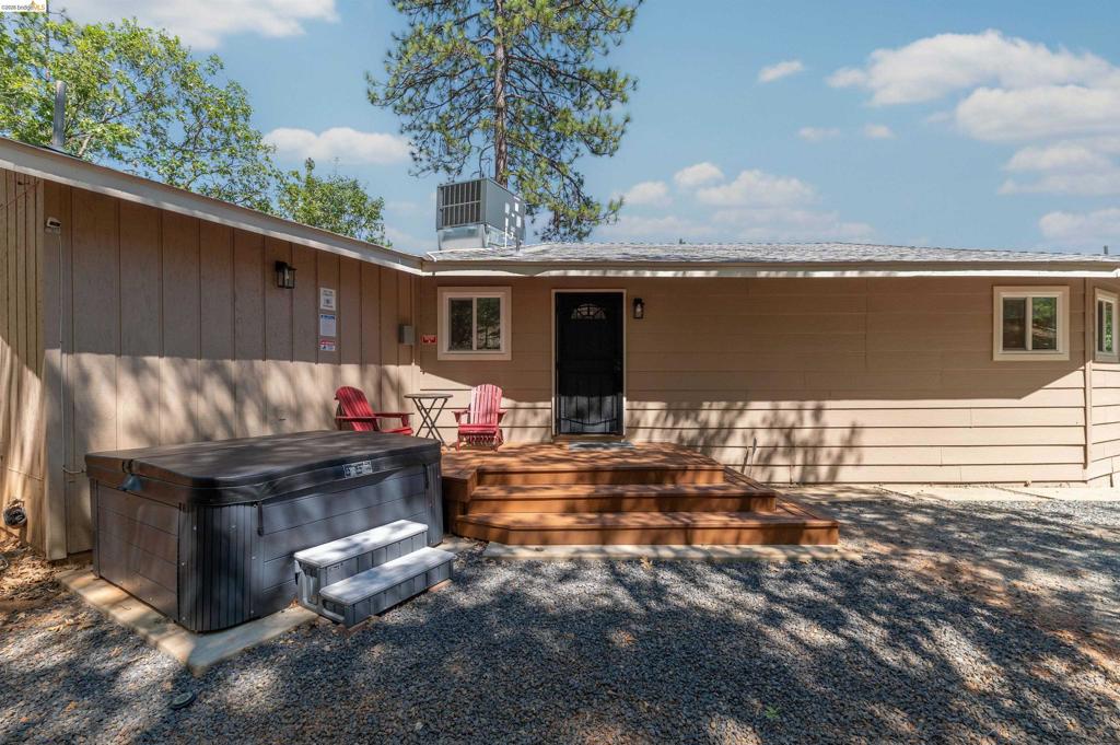 23984 Oxbow Ln South Property Photo 3