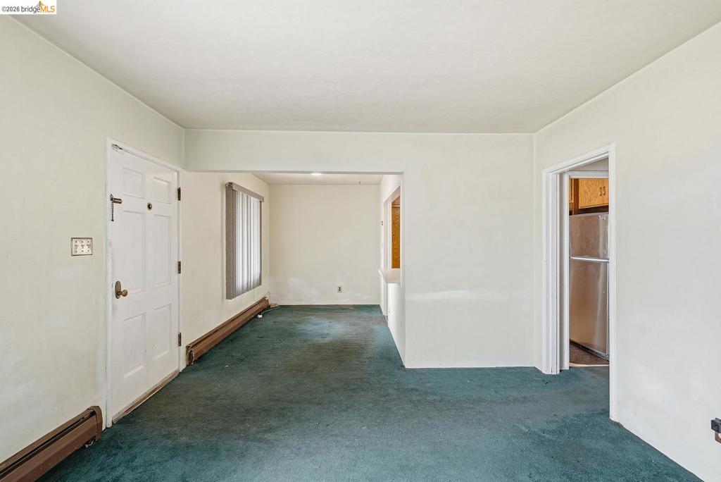 2364 Grant Ave Property Photo 5