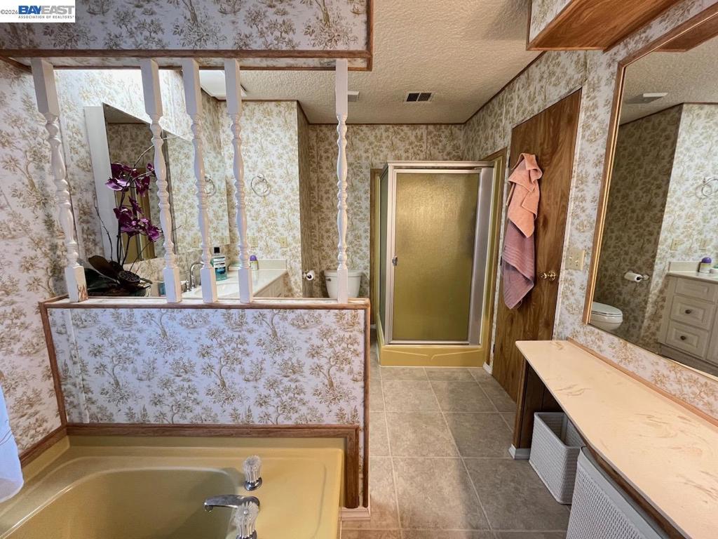 1285 Sussex Way Property Photo 34