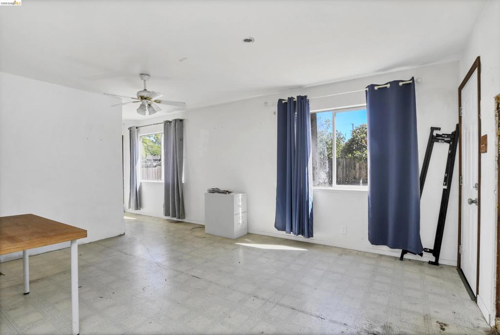 93 Atherton Ave Property Photo 14