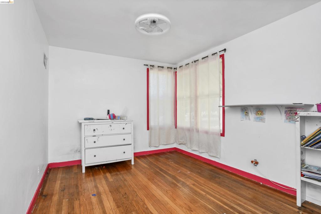 93 Atherton Ave Property Photo 20