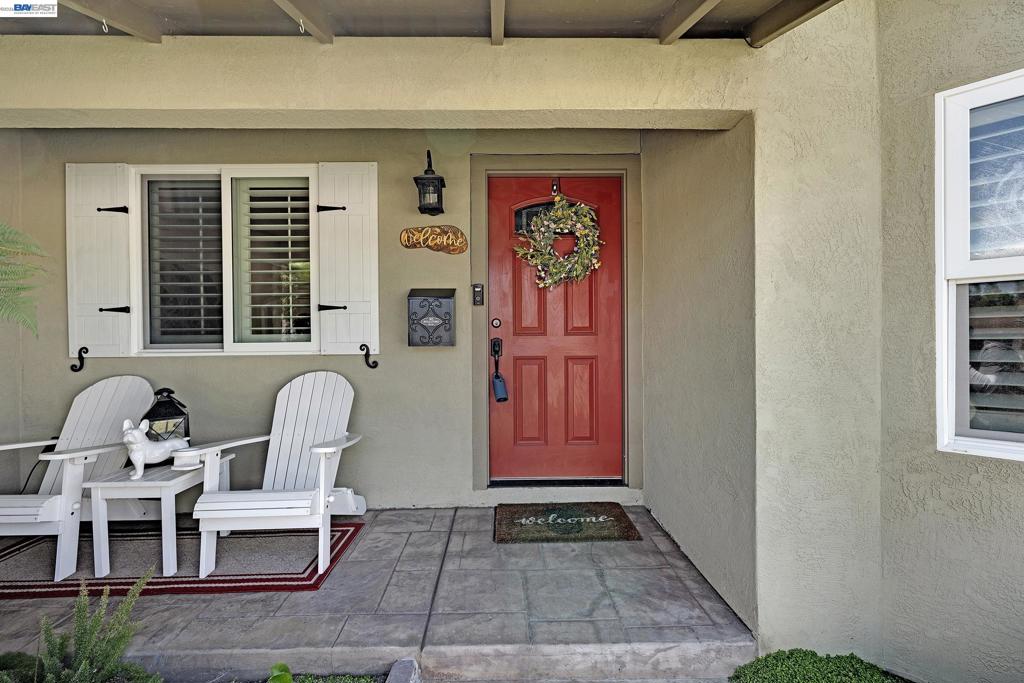 34515 Bentley Ct Property Photo 3