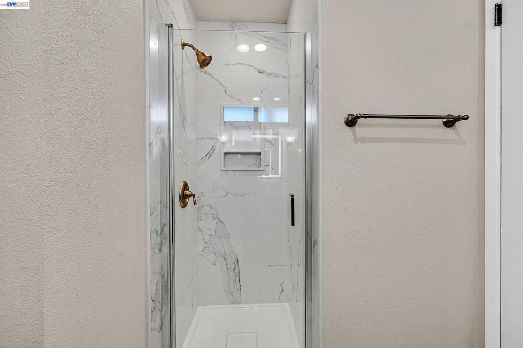 34515 Bentley Ct Property Photo 30