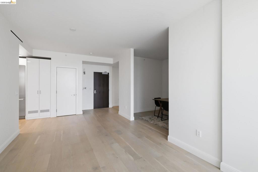 588 Minna St 603 Property Photo 9