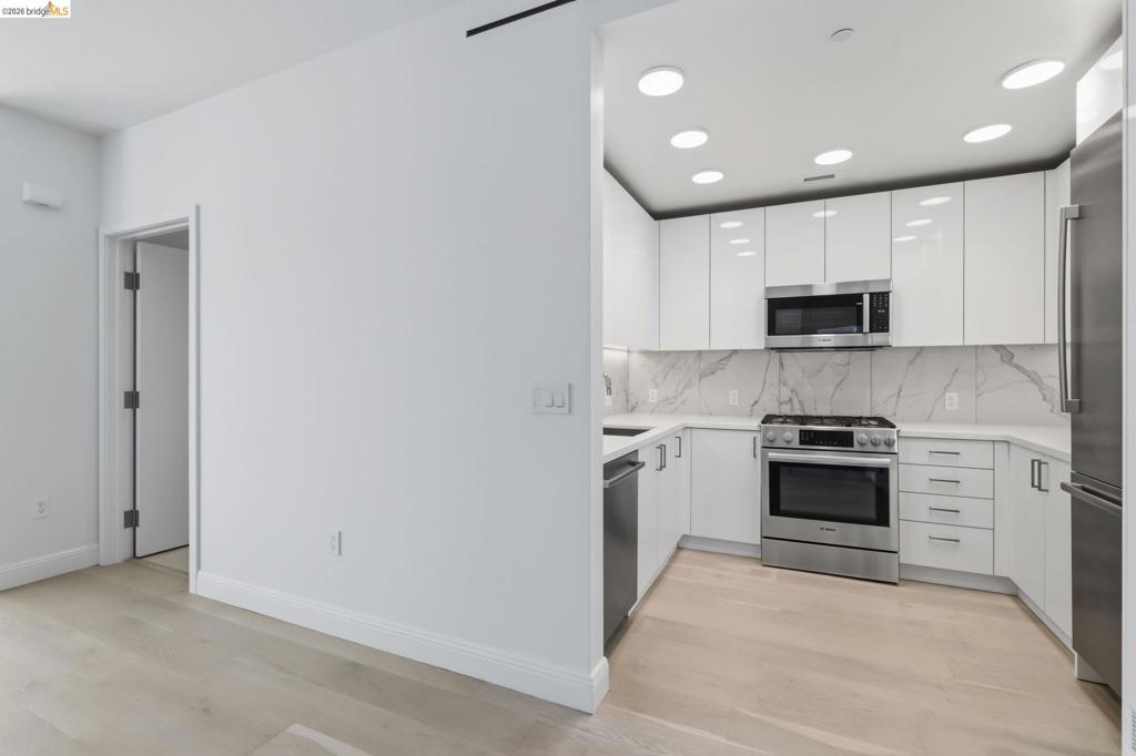 588 Minna St 603 Property Photo 25