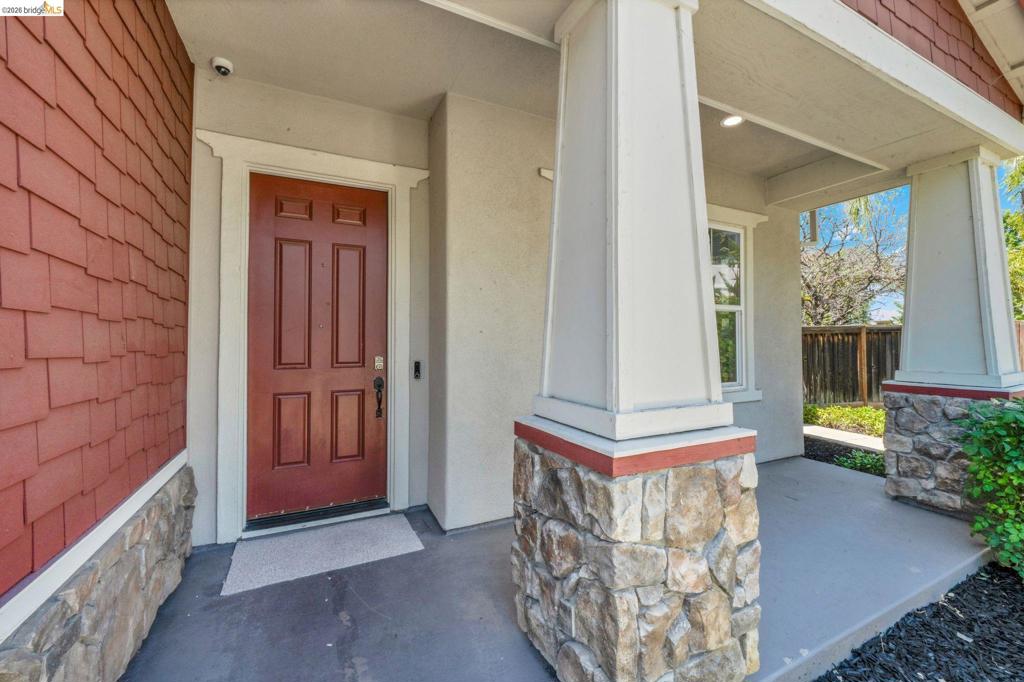 2397 Boulder St Property Photo 5