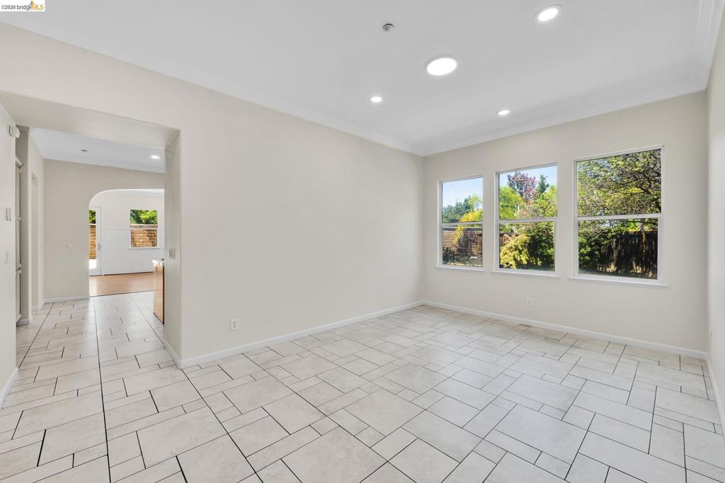 2397 Boulder St Property Photo 16