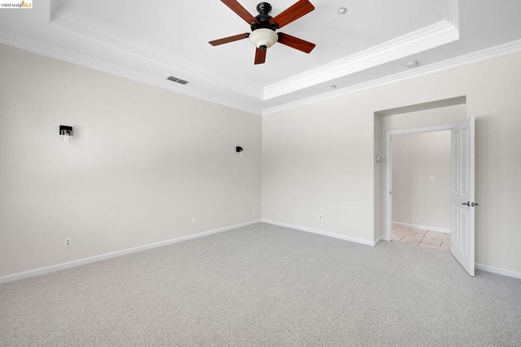 2397 Boulder St Property Photo 18