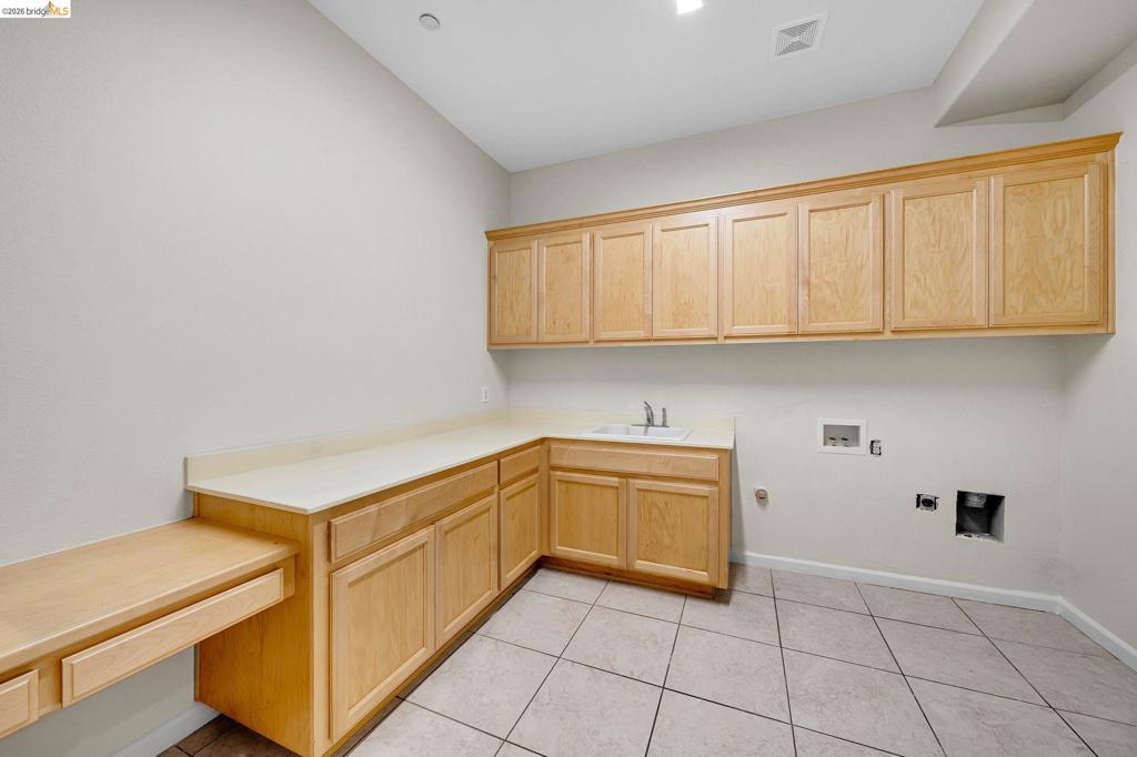 2397 Boulder St Property Photo 25