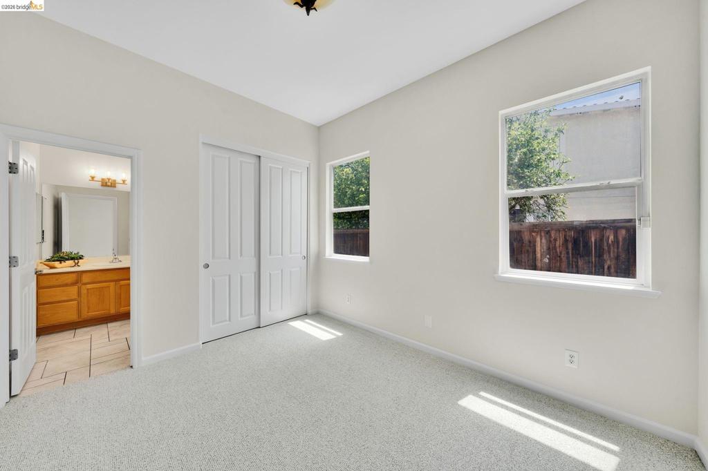 2397 Boulder St Property Photo 26