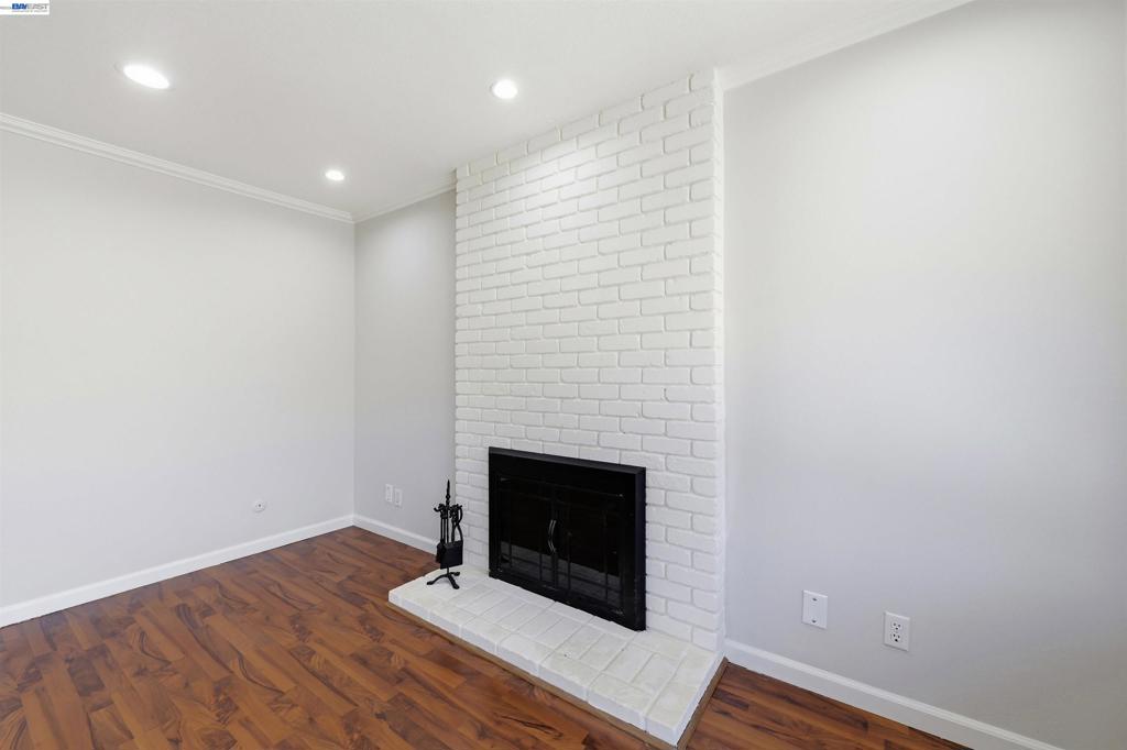 47108 Yucatan Dr Property Photo 13
