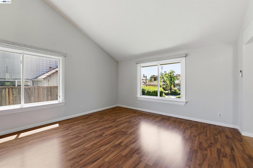 47108 Yucatan Dr Property Photo 24