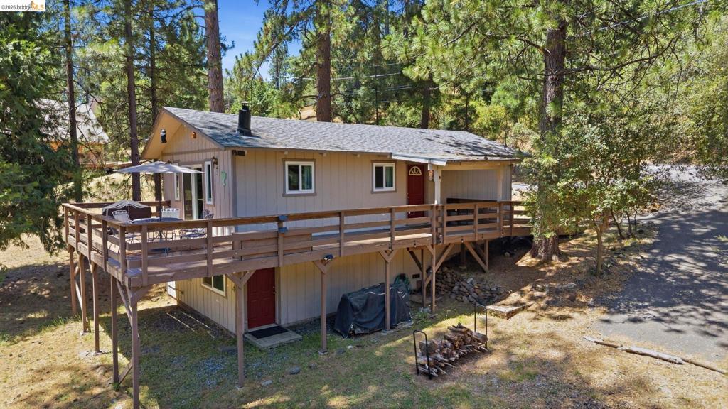 19666 Cottonwood St Property Photo 1