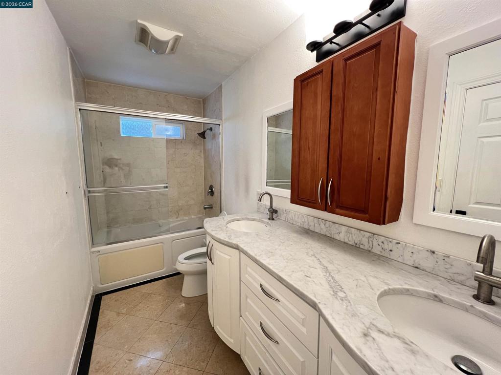 2573 Decca Lane Property Photo 17